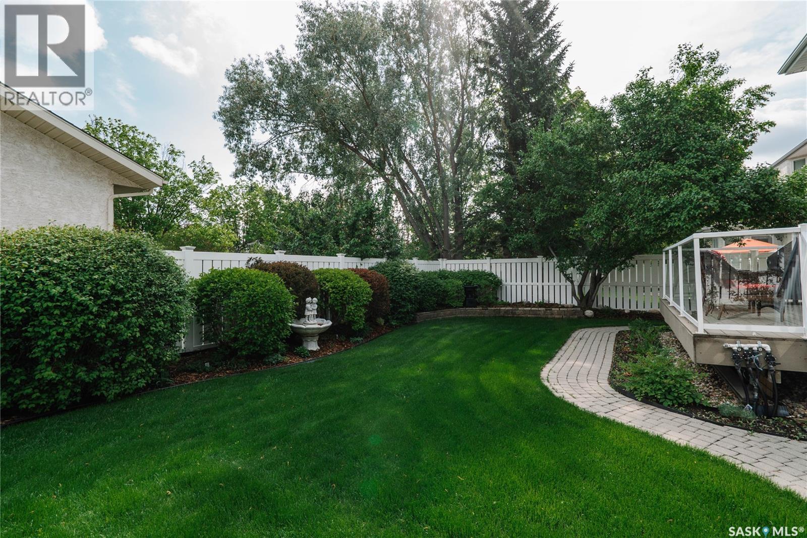 510 Eastman Cove, Saskatoon, SK