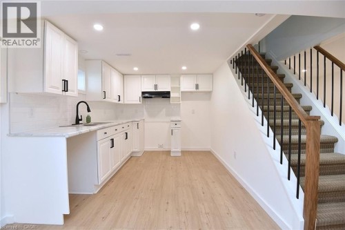 19 Gildea Street, Hamilton, ON - Indoor Photo Showing Kitchen