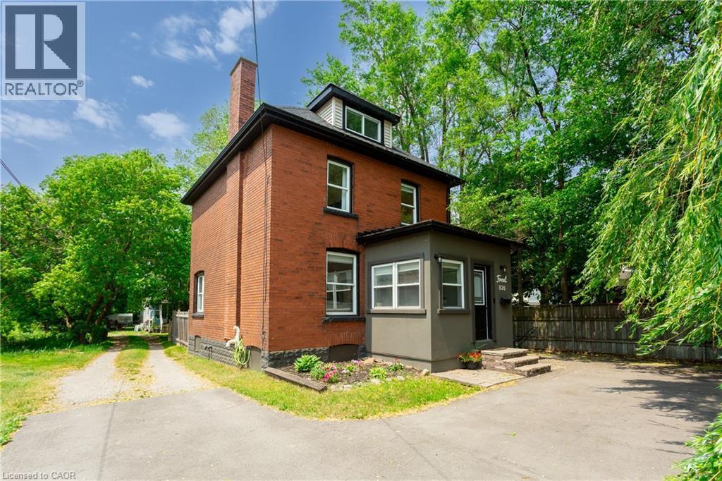 826 Beach Boulevard, Hamilton, ON