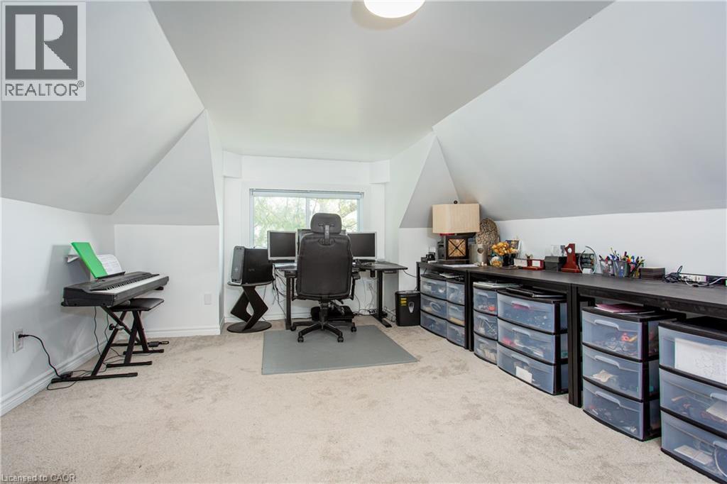 826 Beach Boulevard, Hamilton, ON