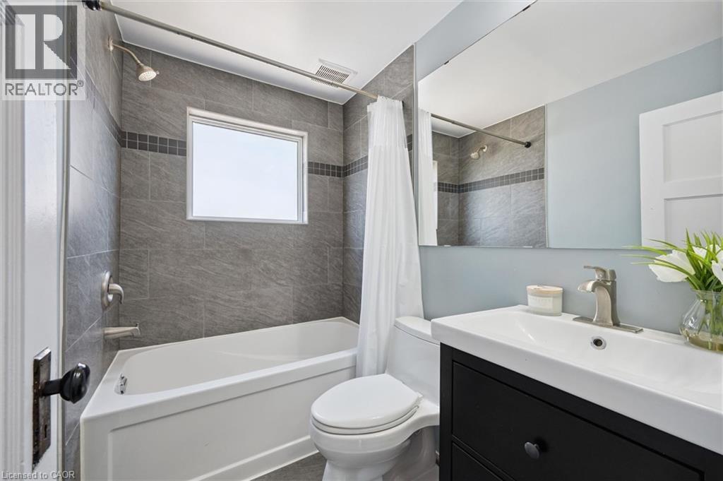 347 Blucher Boulevard, Kitchener, ON