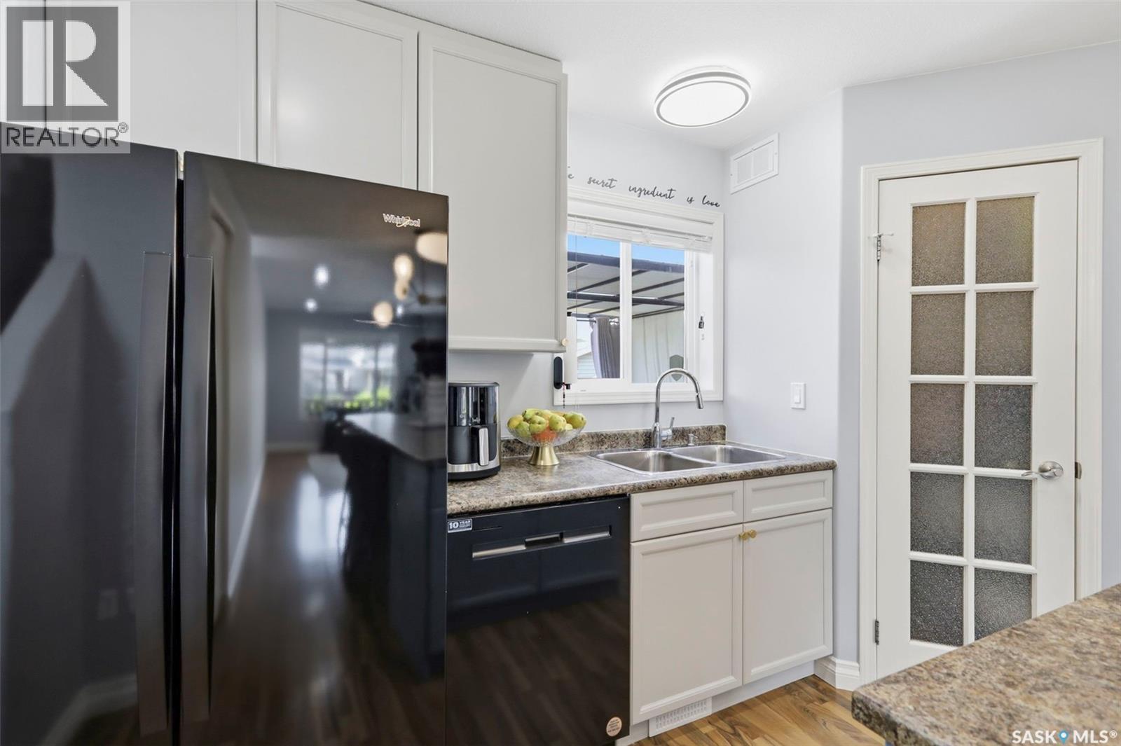 722 Lamarsh Lane, Saskatoon, SK