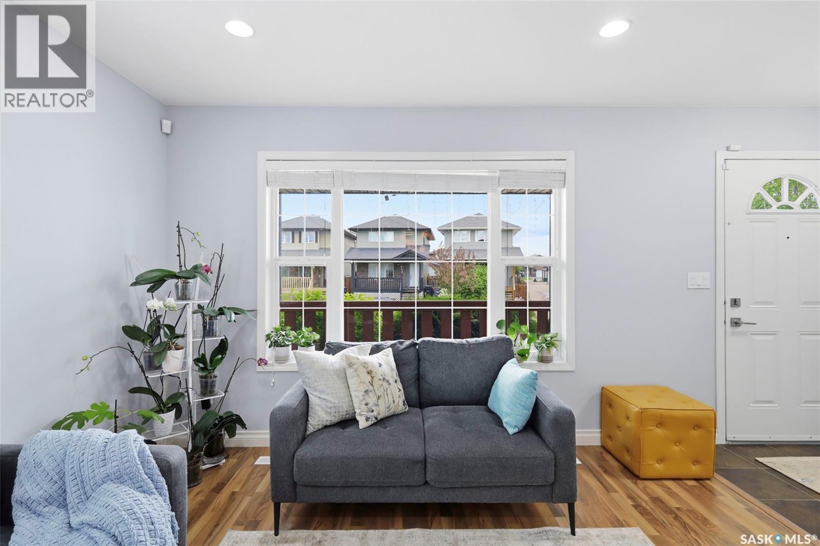 722 Lamarsh Lane, Saskatoon, SK