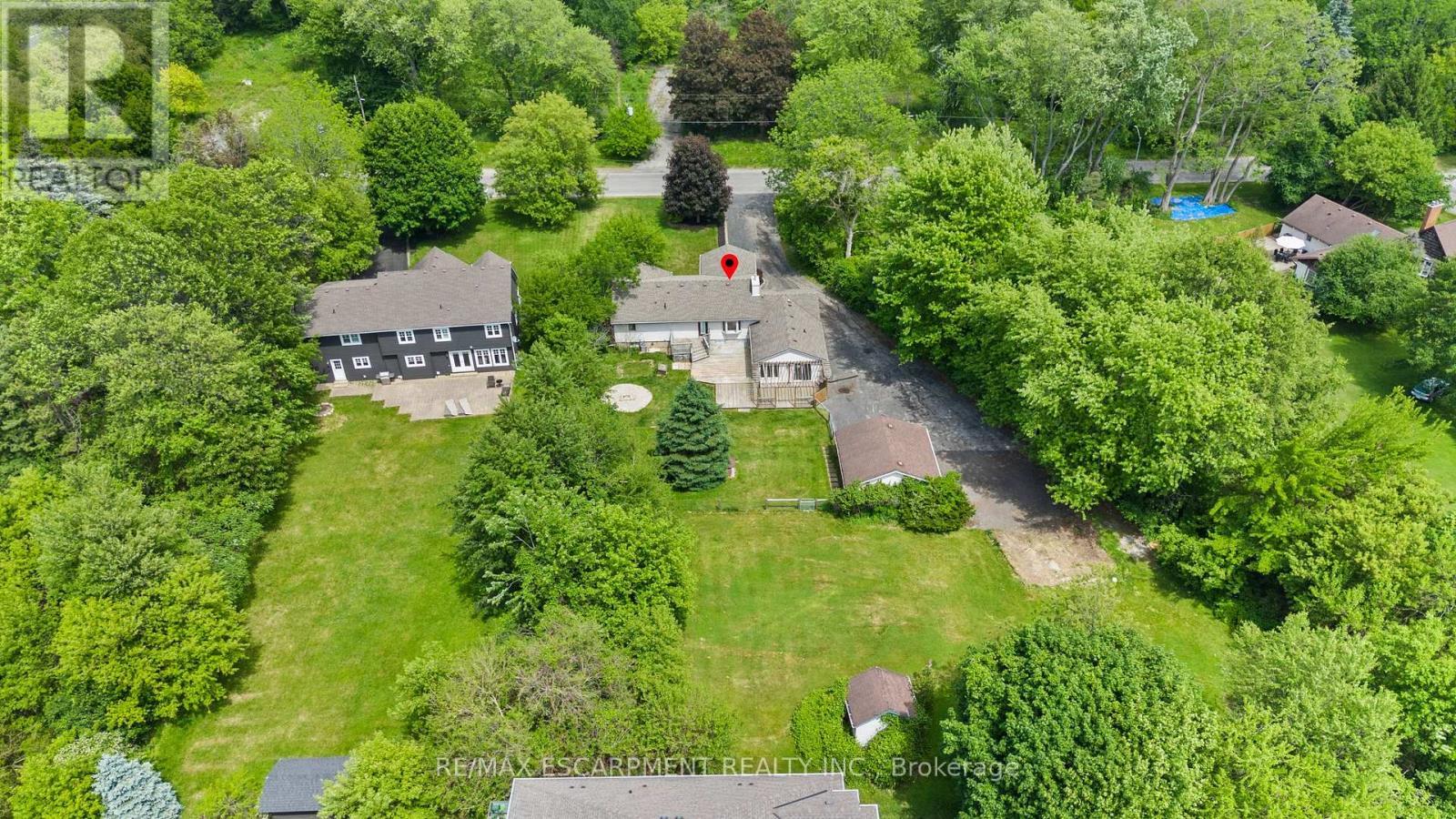 404 Hamilton Drive, Hamilton, ON