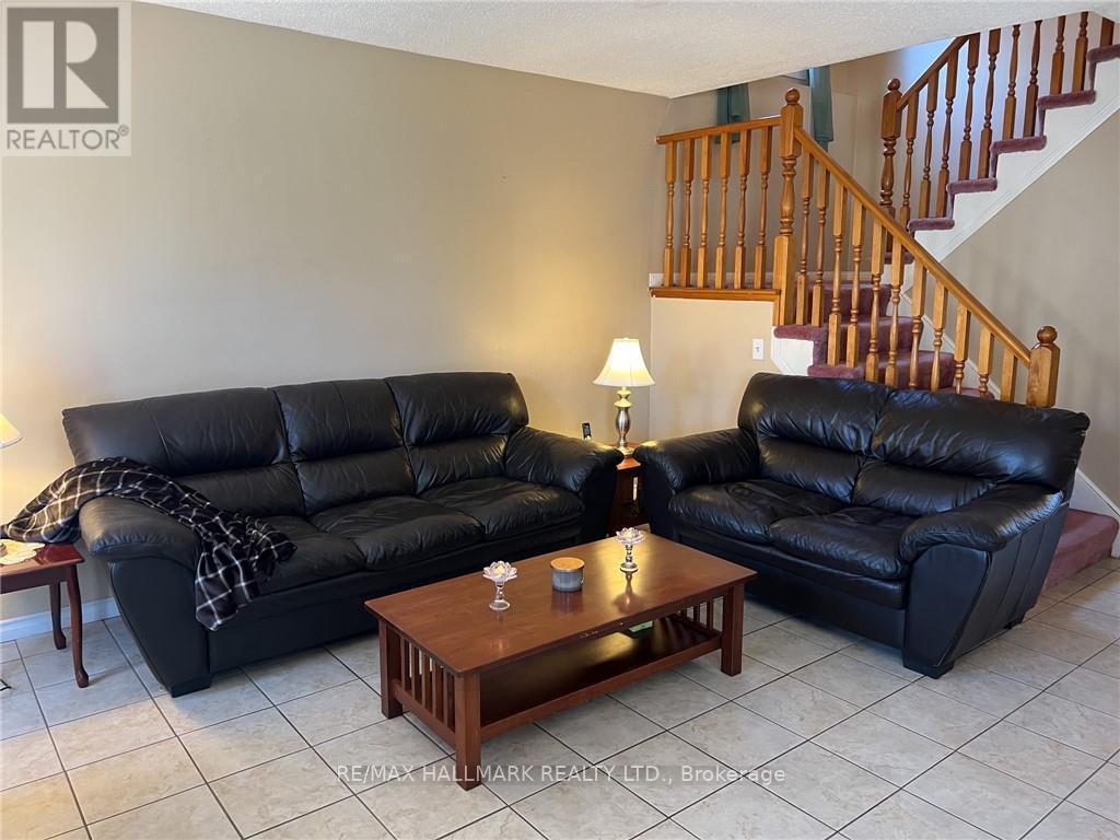 108 Broughton Avenue, Hamilton, ON