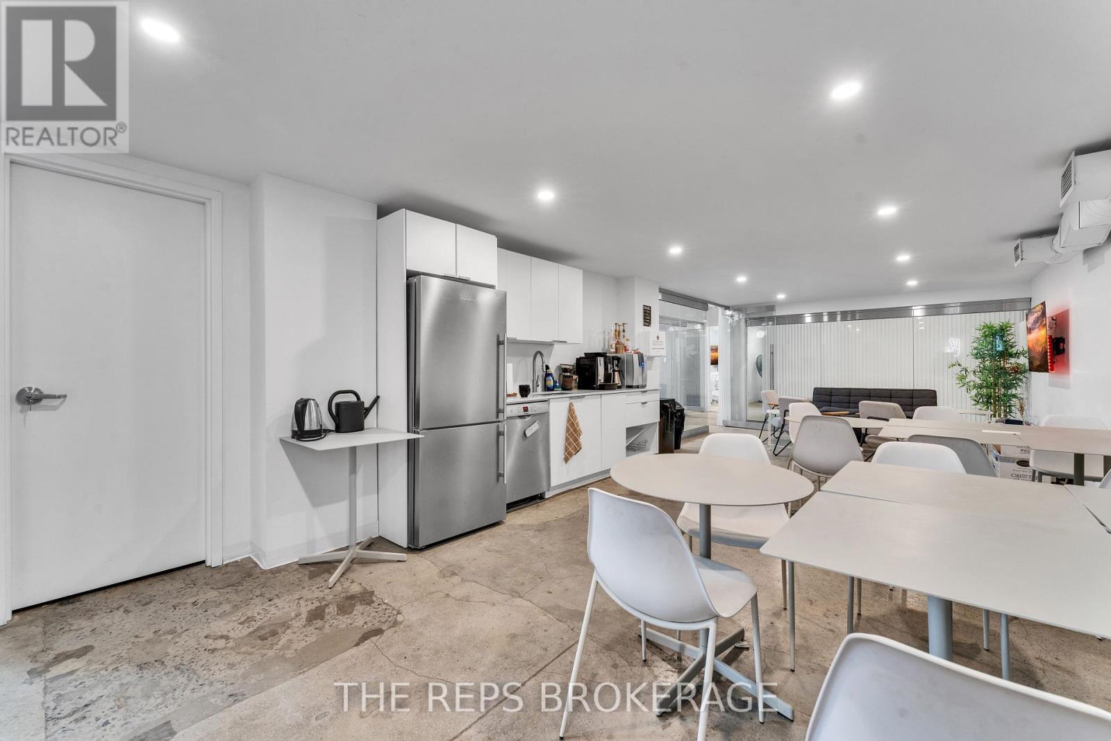 43 Eccles Street, Ottawa, ON