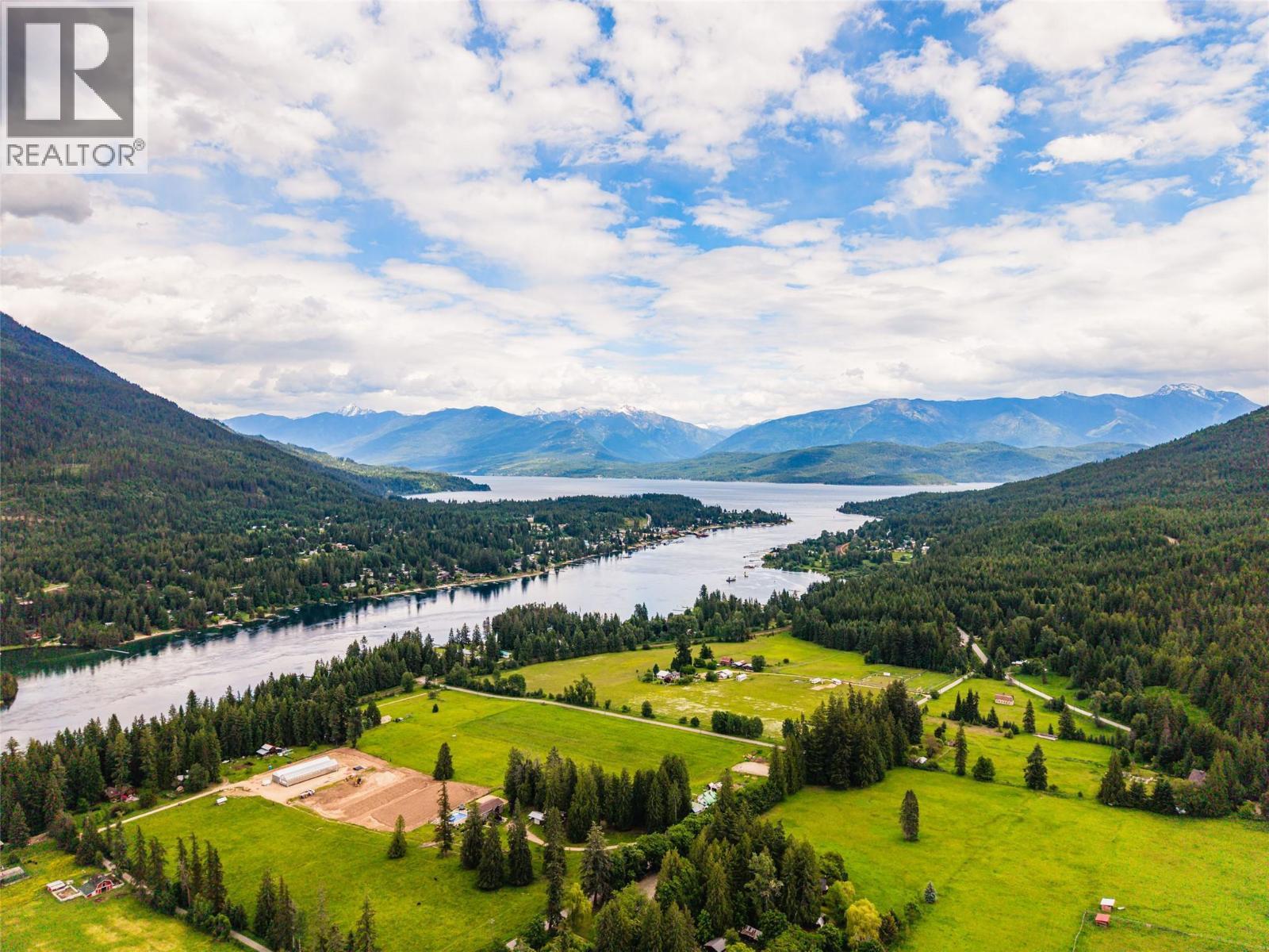 7346 Harrop Procter Road, Procter, BC