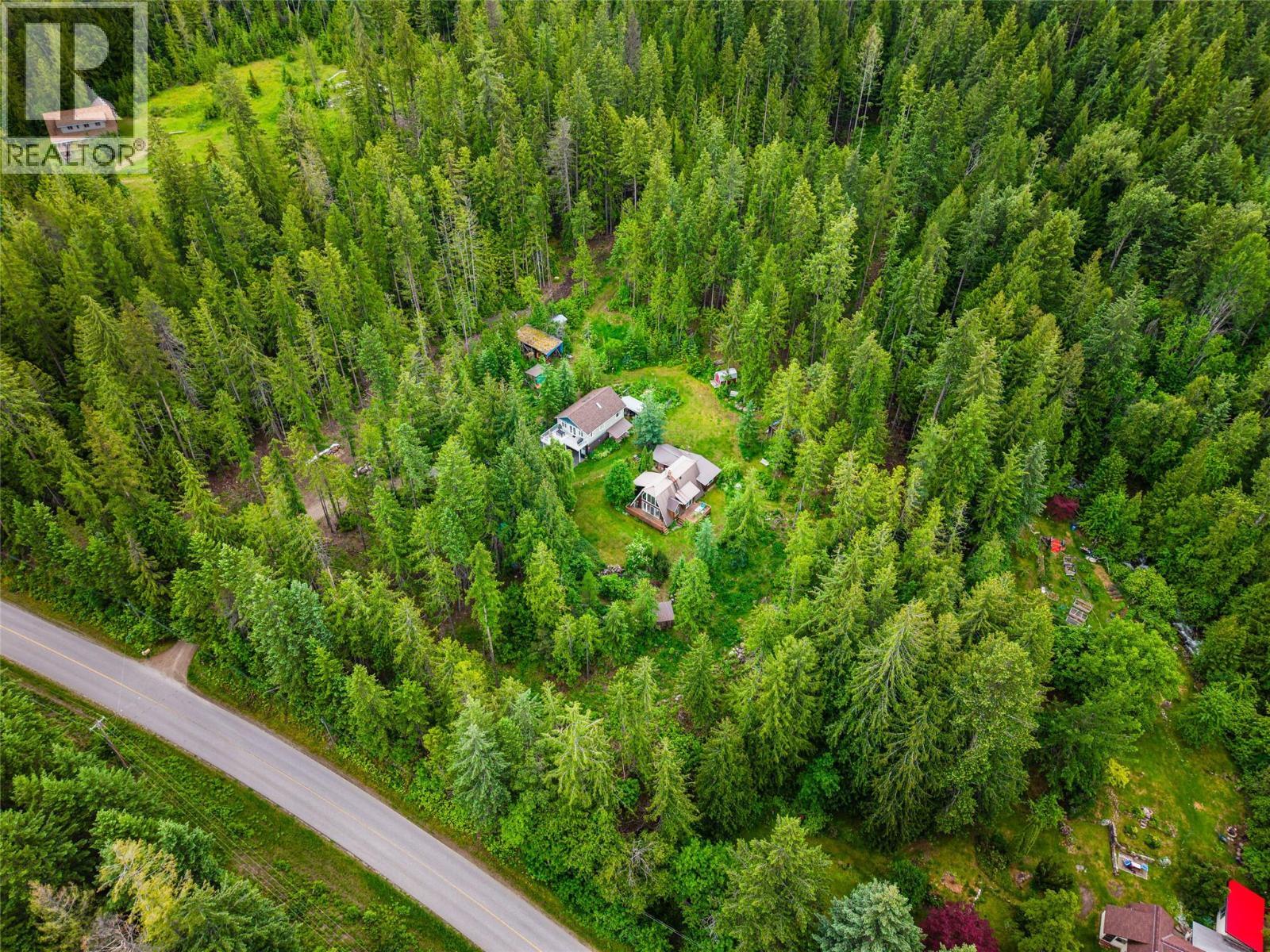7346 Harrop Procter Road, Procter, BC