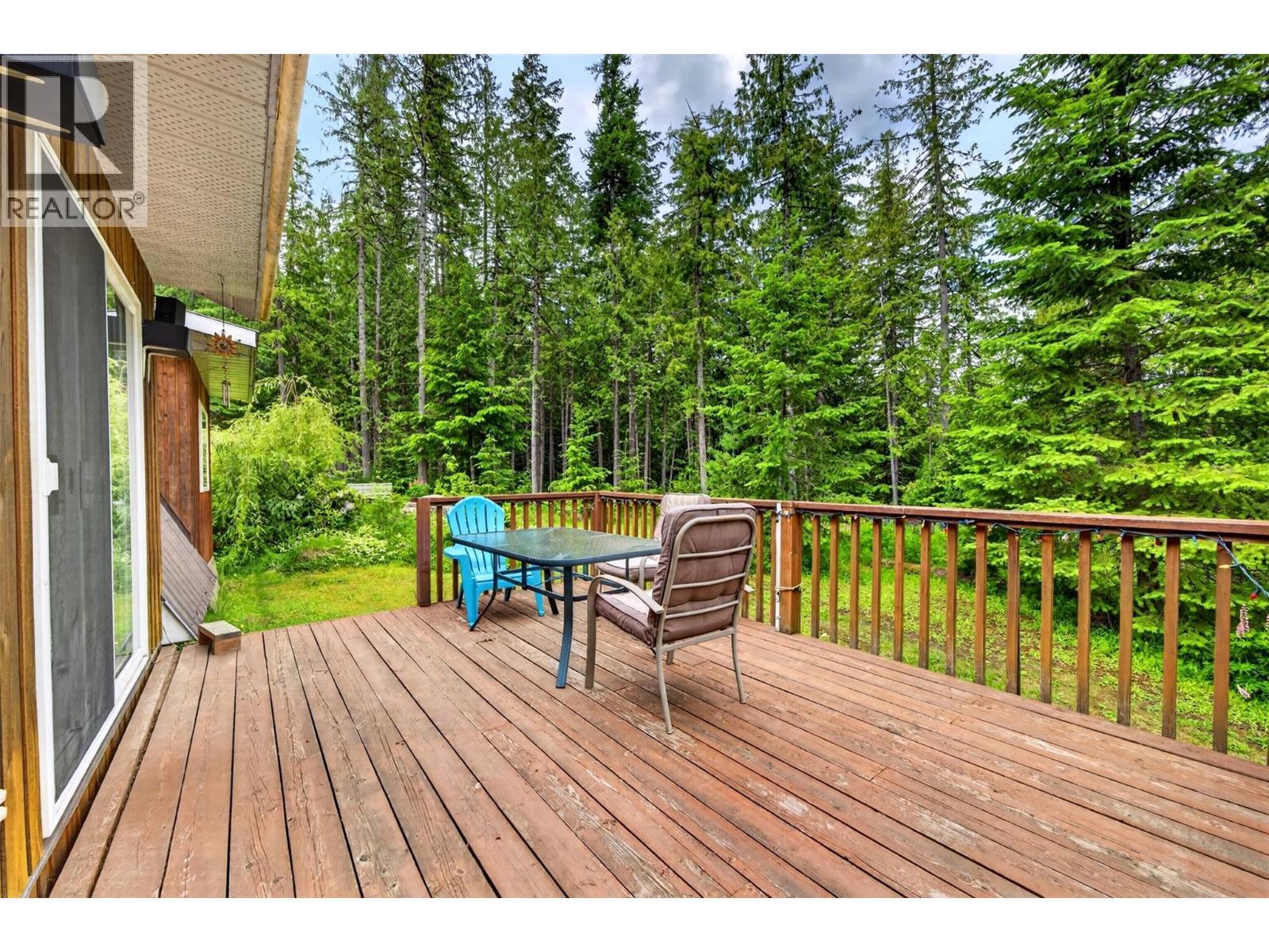 7346 Harrop Procter Road, Procter, BC
