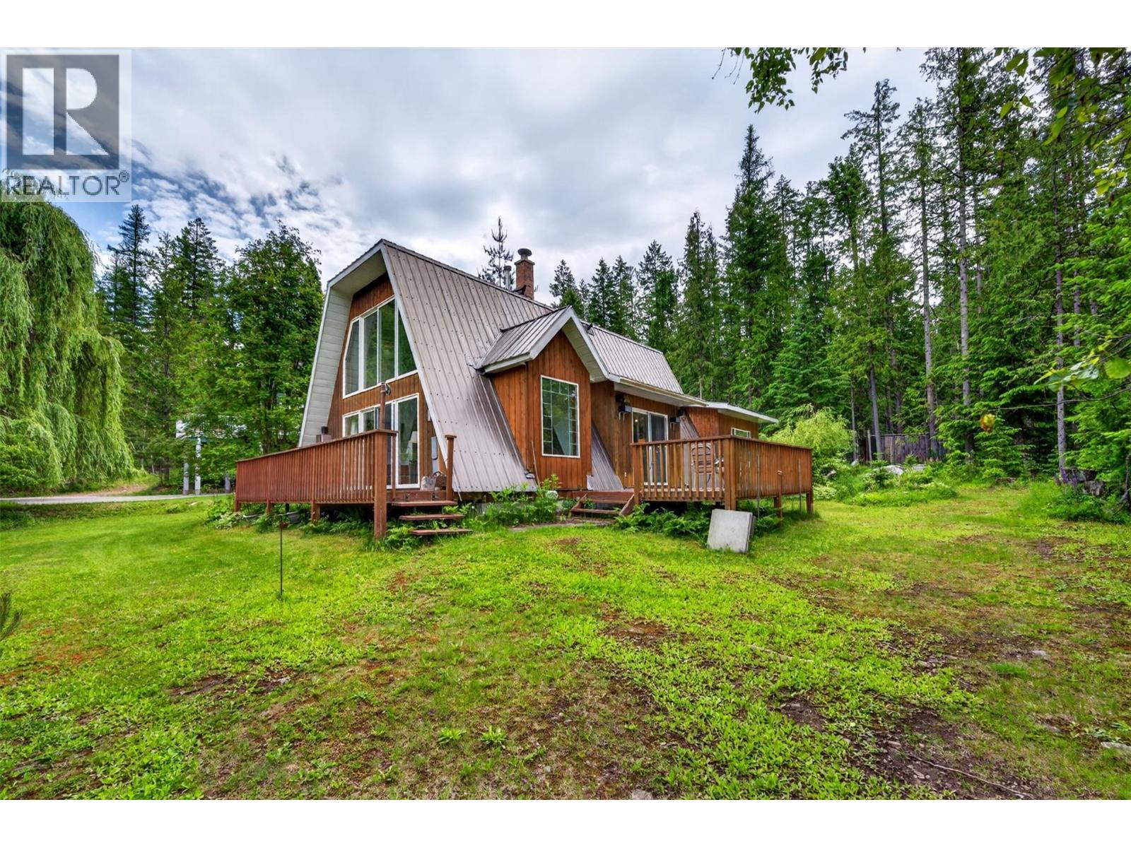 7346 Harrop Procter Road, Procter, BC