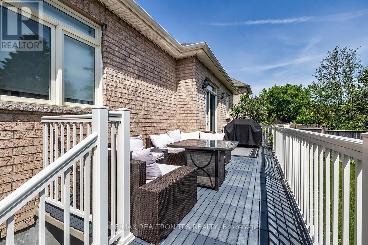 Maintenance Free Deck - 25 Leafield Drive, Toronto, ON