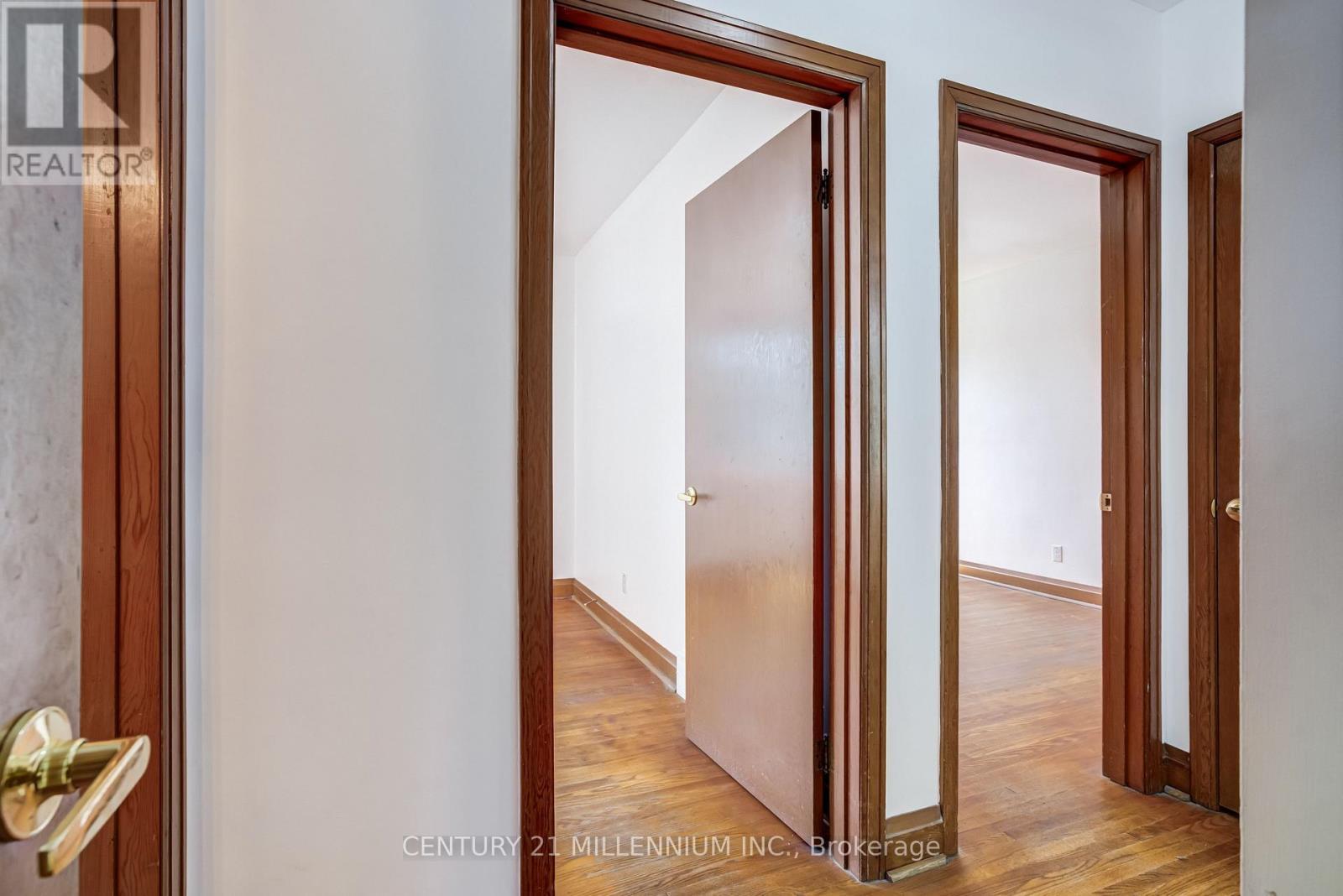 99 Sunning Hill Avenue, Hamilton, ON