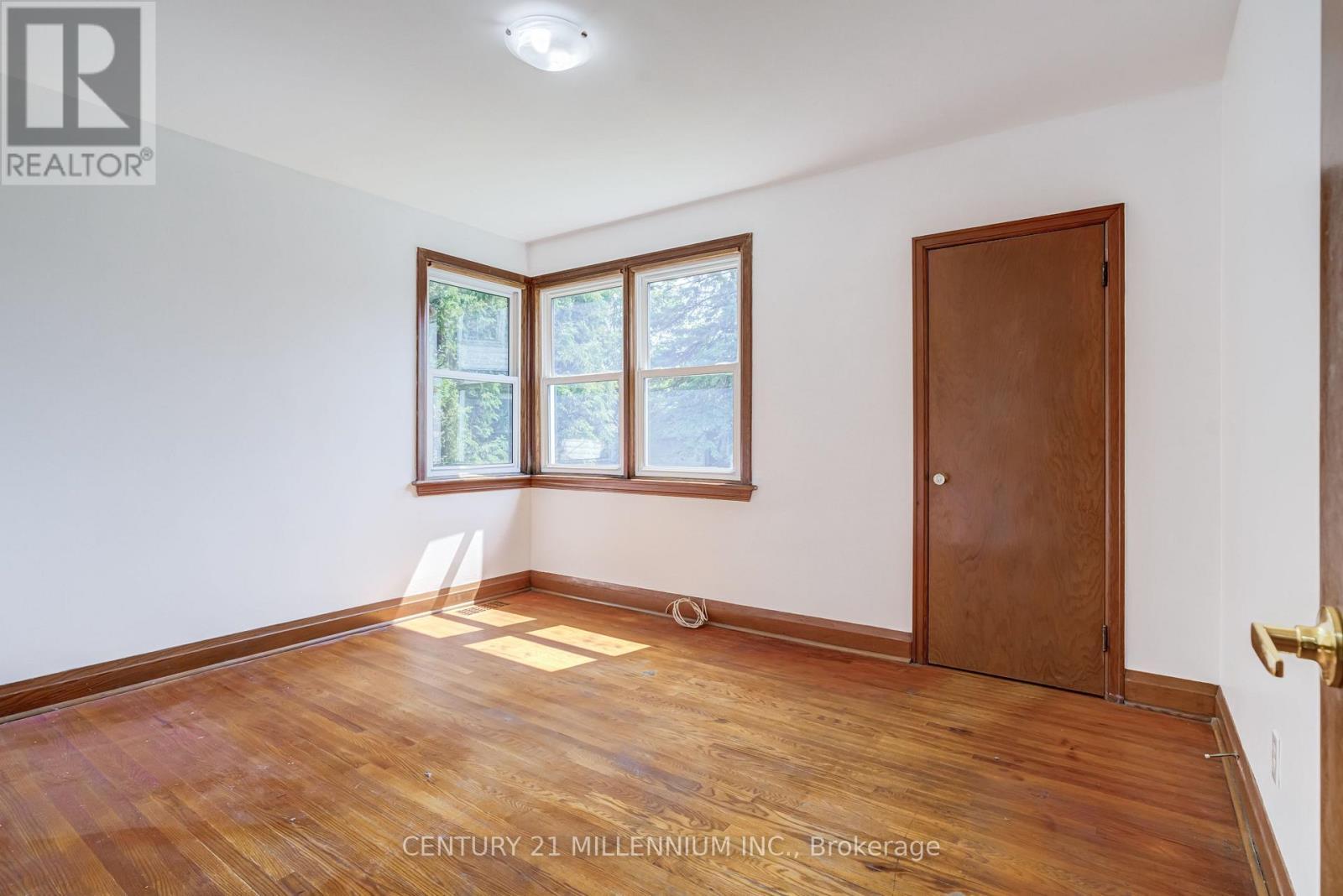 99 Sunning Hill Avenue, Hamilton, ON