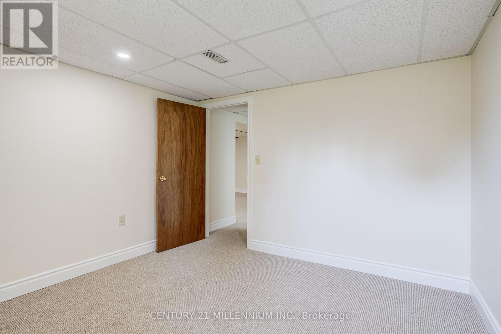99 Sunning Hill Avenue, Hamilton, ON