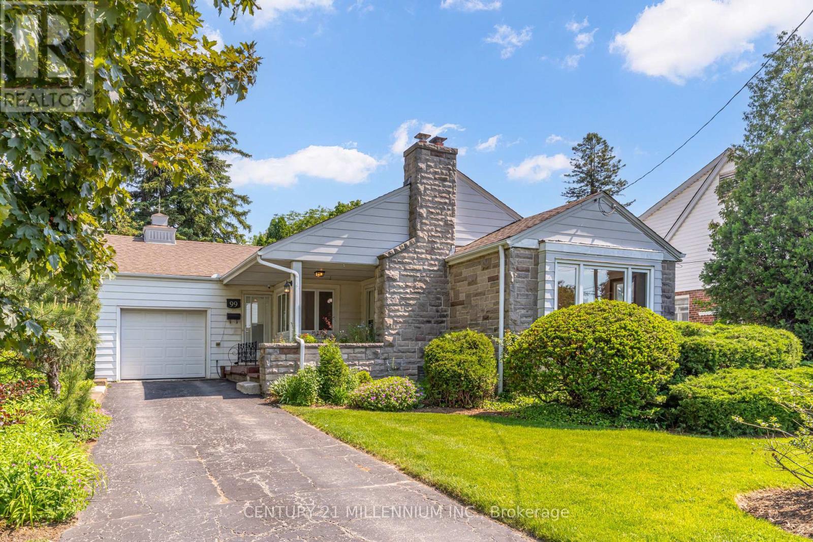 99 Sunning Hill Avenue, Hamilton, ON