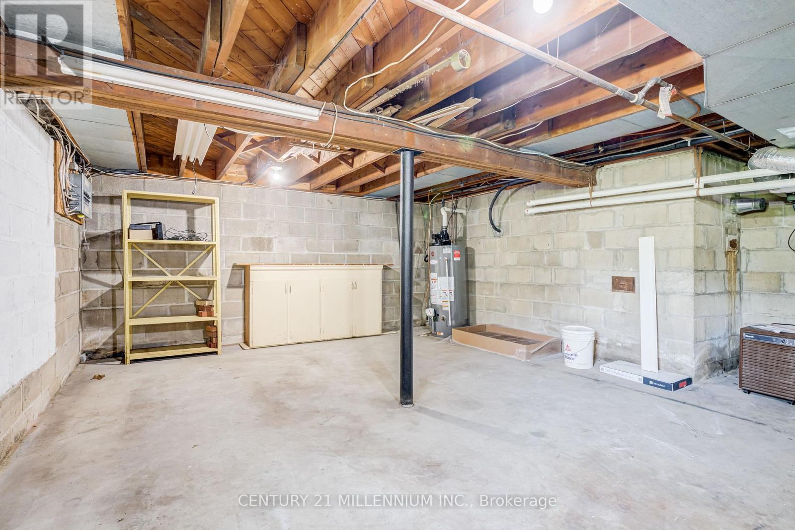 99 Sunning Hill Avenue, Hamilton, ON