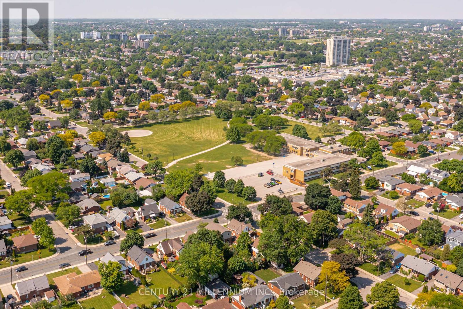 99 Sunning Hill Avenue, Hamilton, ON