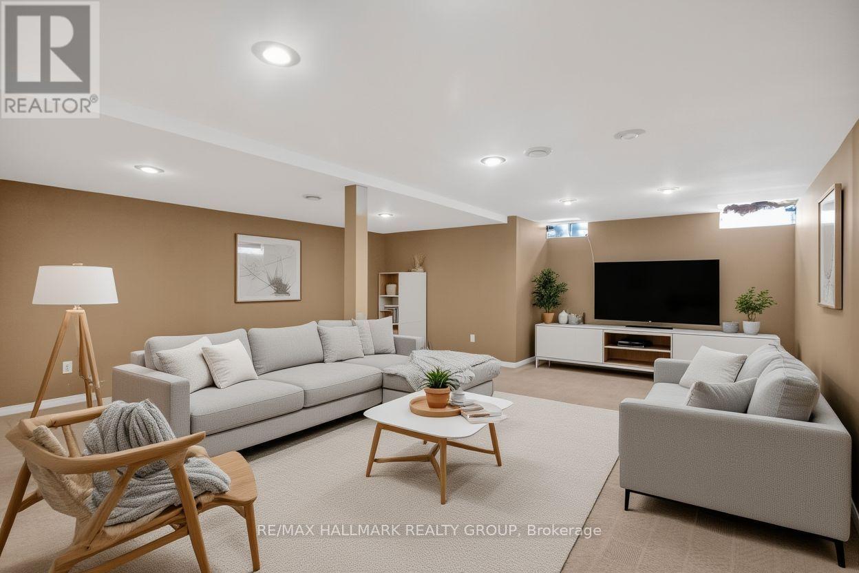 80 Scarlet Court, Ottawa, ON