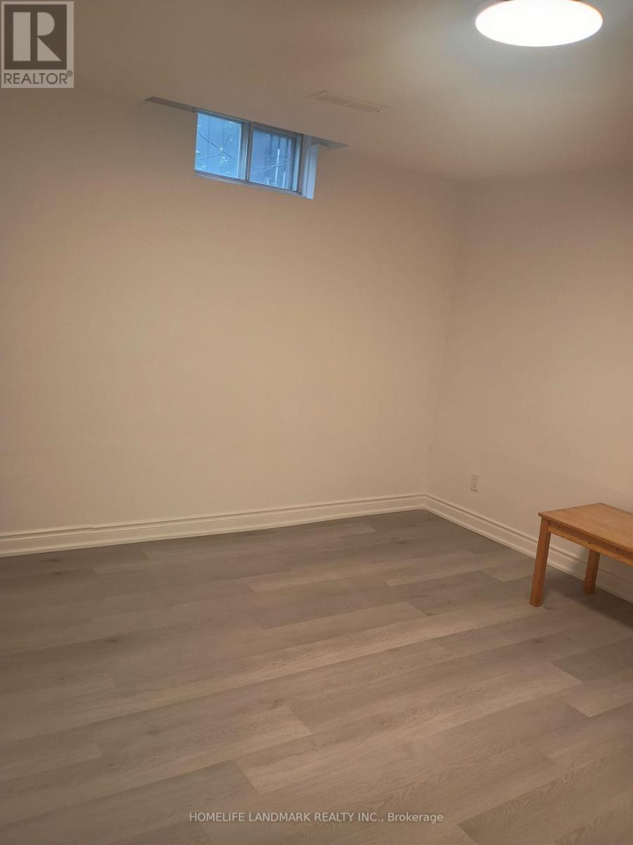 112 Holm Crescent, Markham, ON