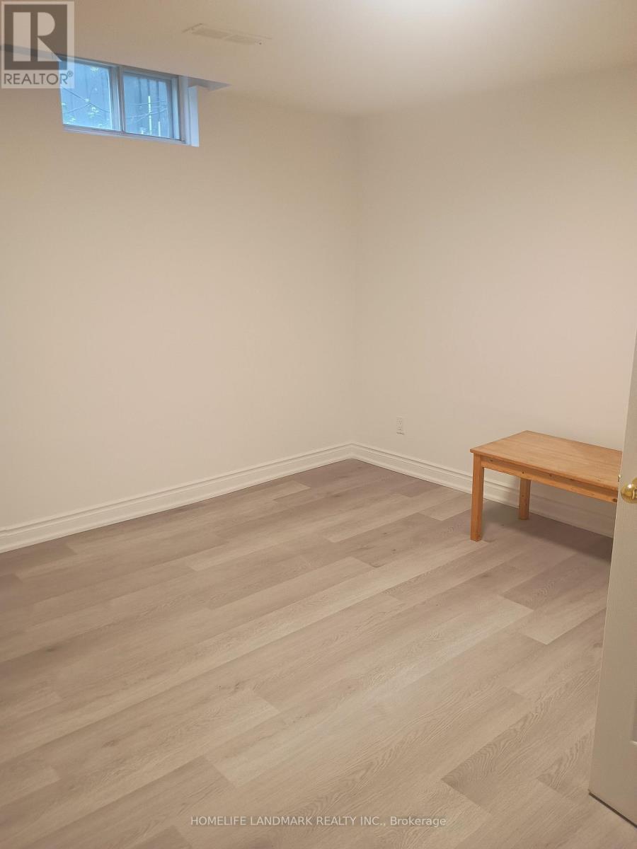 112 Holm Crescent, Markham, ON