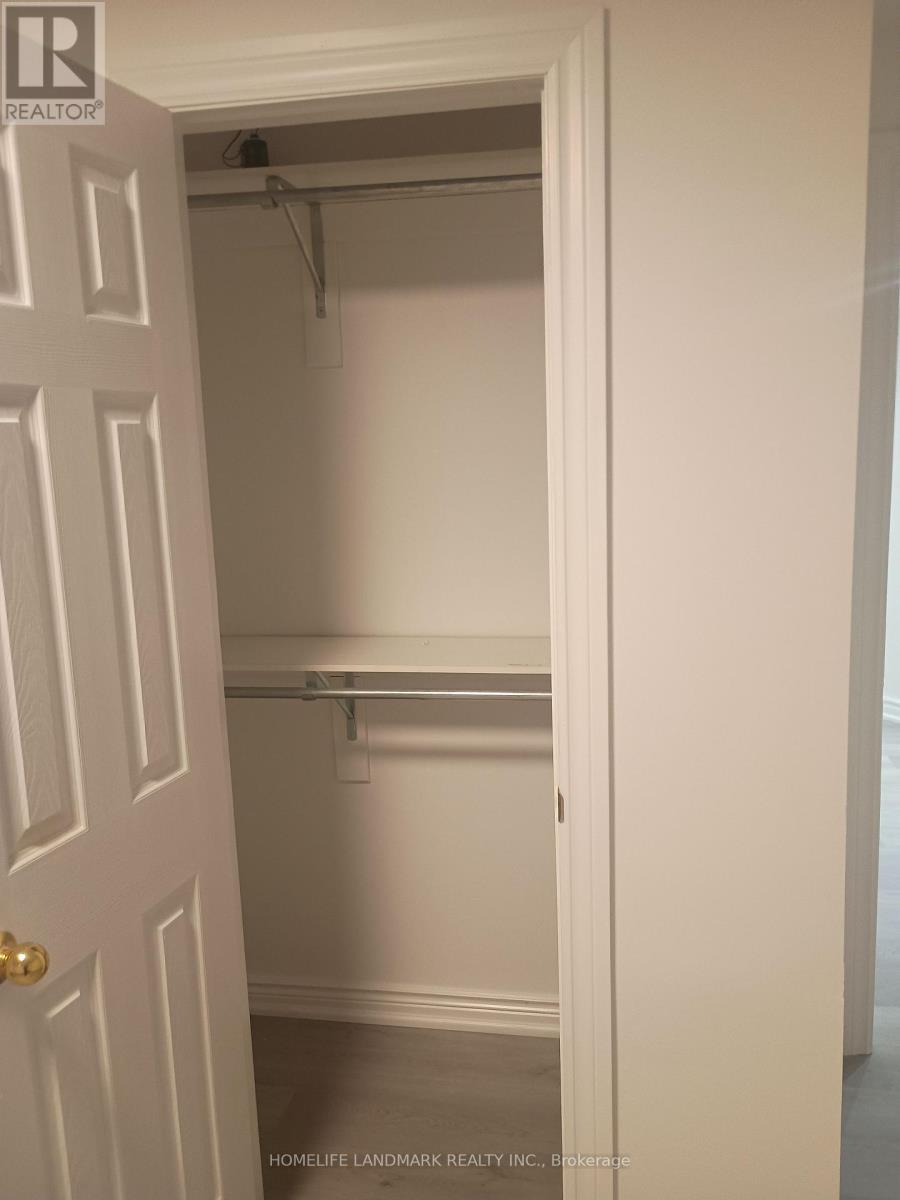 112 Holm Crescent, Markham, ON