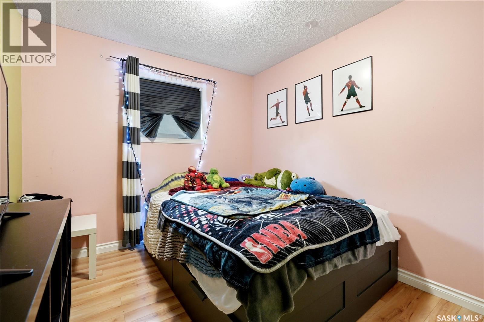 350 Weyakwin Drive, Saskatoon, SK