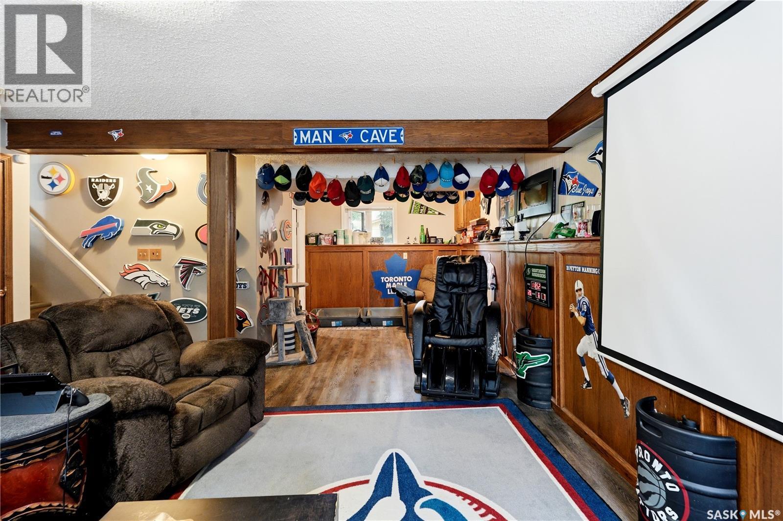 350 Weyakwin Drive, Saskatoon, SK