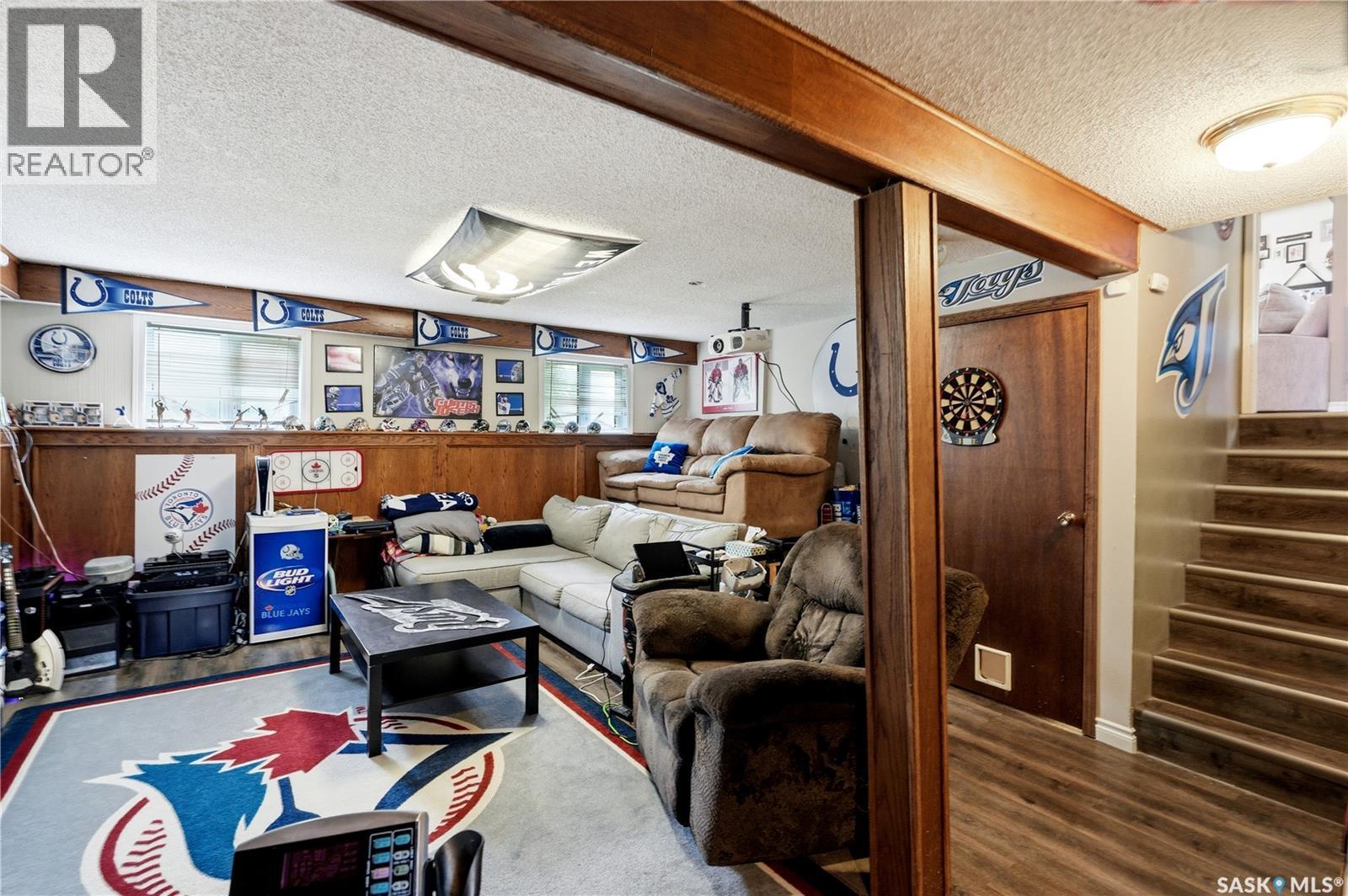 350 Weyakwin Drive, Saskatoon, SK