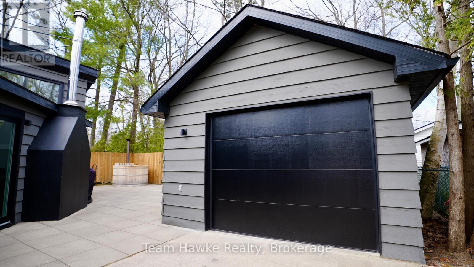 283 Tiny Beaches Road S, Tiny, ON