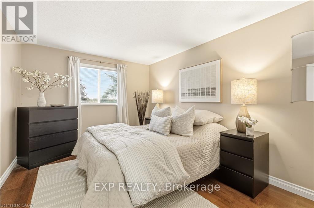 45 Catalina Court, Kitchener, ON
