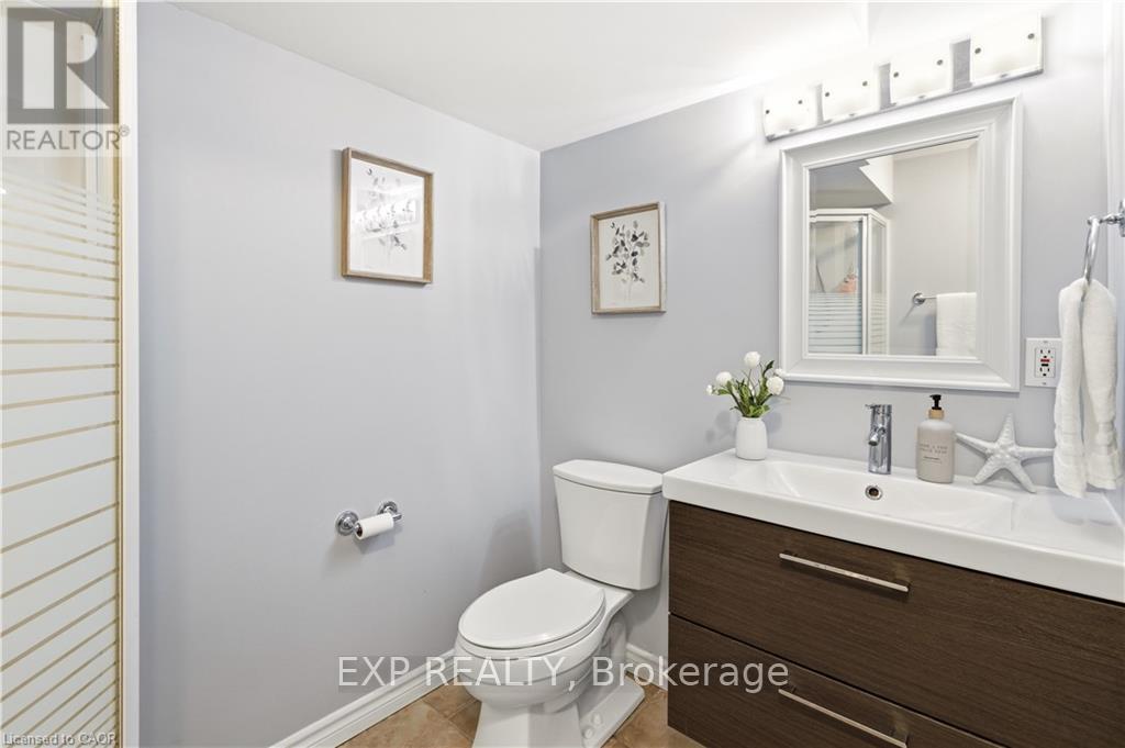 45 Catalina Court, Kitchener, ON