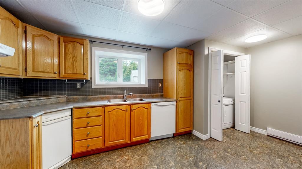 283 Main Road, Pouch Cove, NL