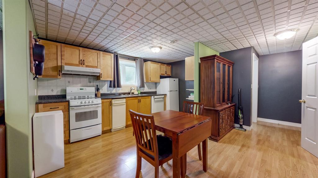 283 Main Road, Pouch Cove, NL