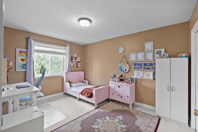 86 St Albans Rd, Winnipeg, MB