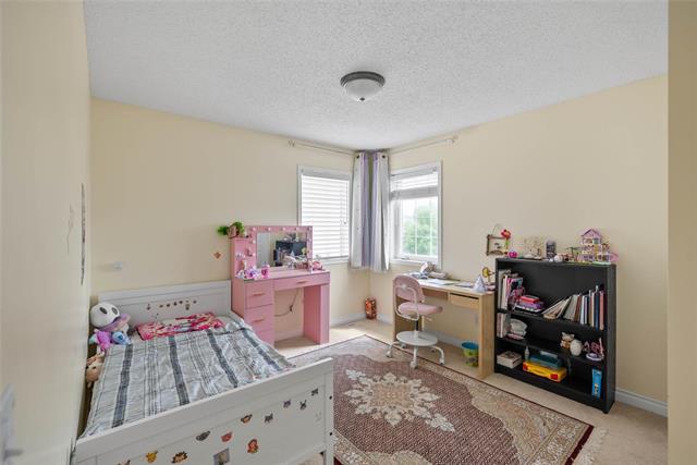 86 St Albans Rd, Winnipeg, MB