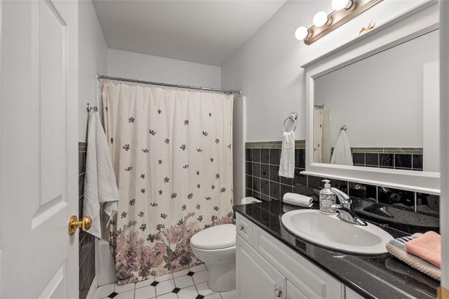 86 St Albans Rd, Winnipeg, MB