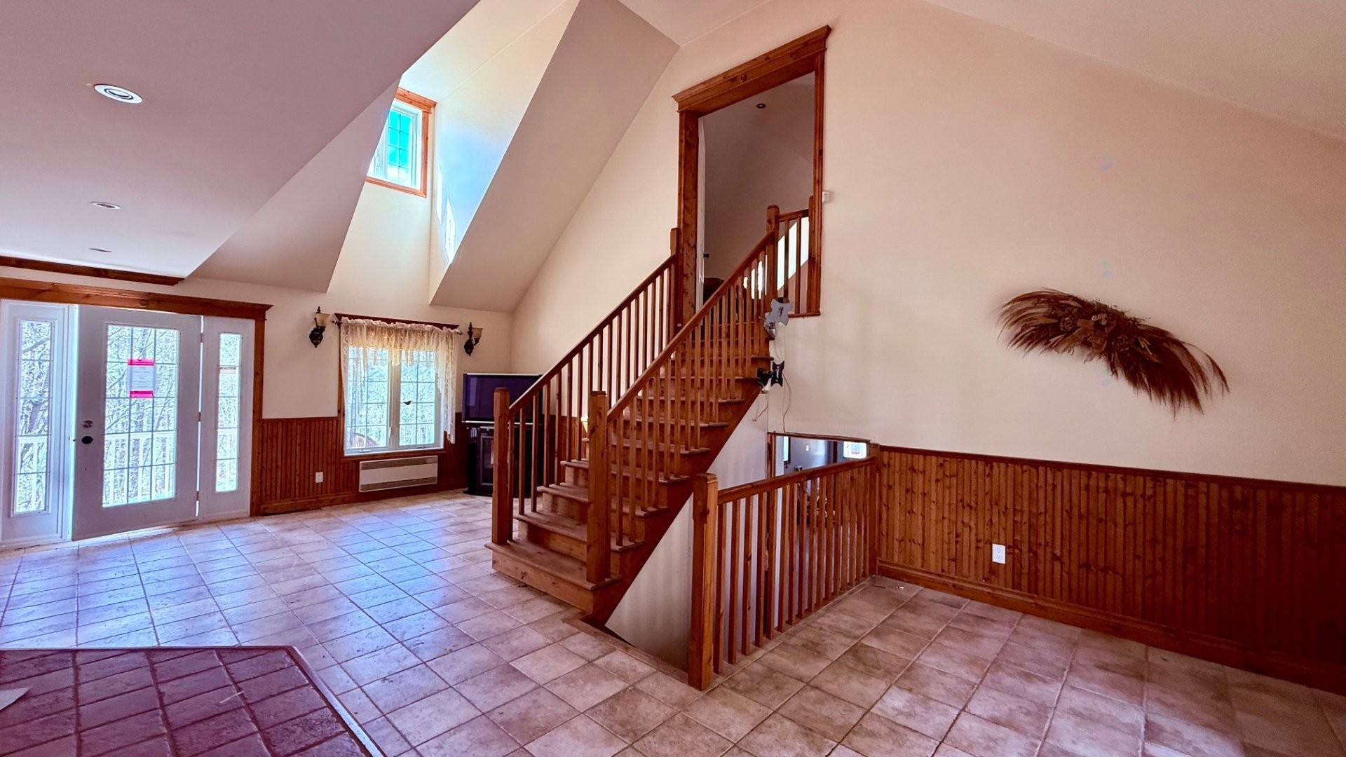 Interior - 60 Rue Maréchal-Ferrant, Saint-Calixte, QC