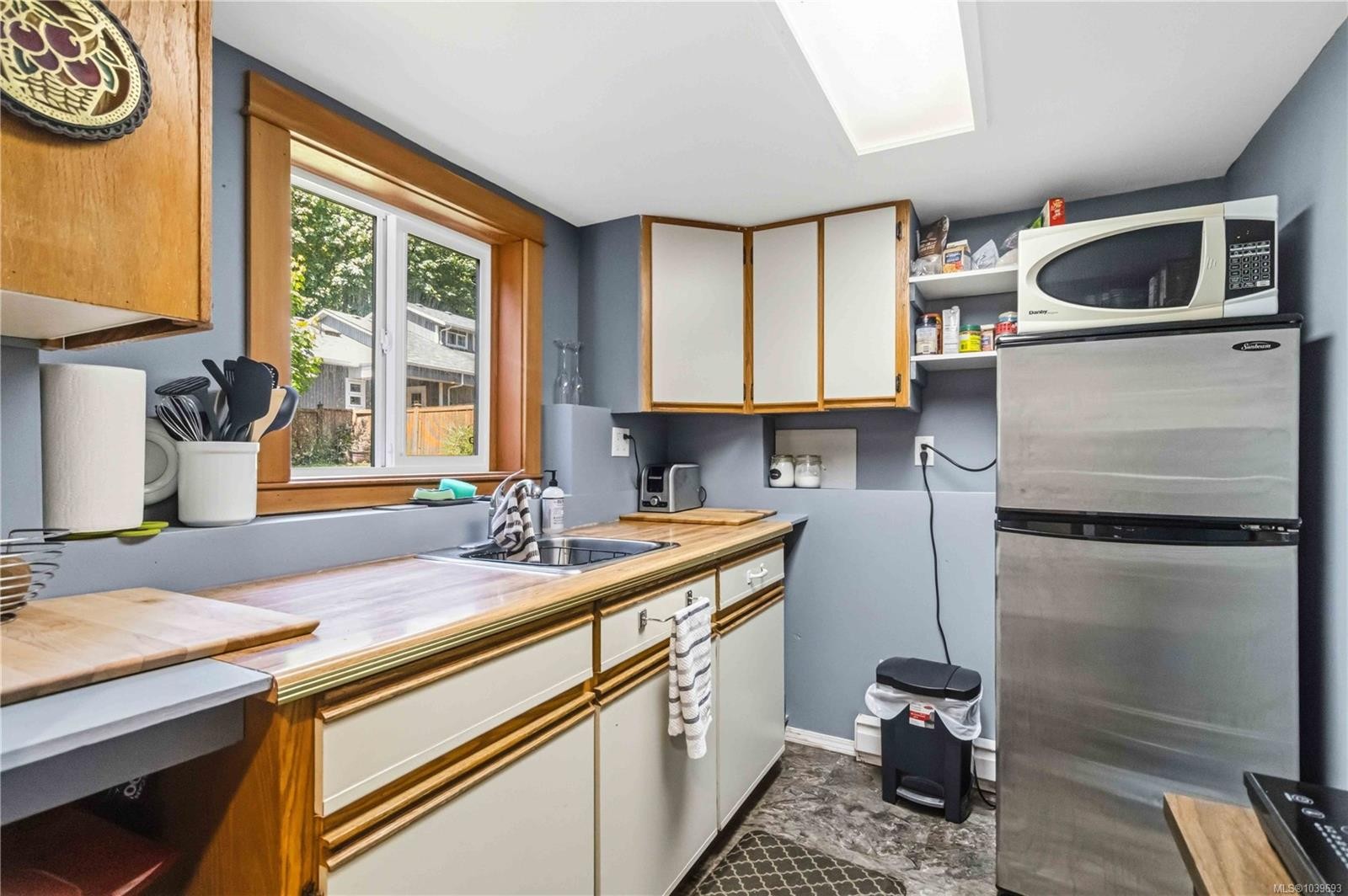 5480 Sooke Rd, Sooke, BC