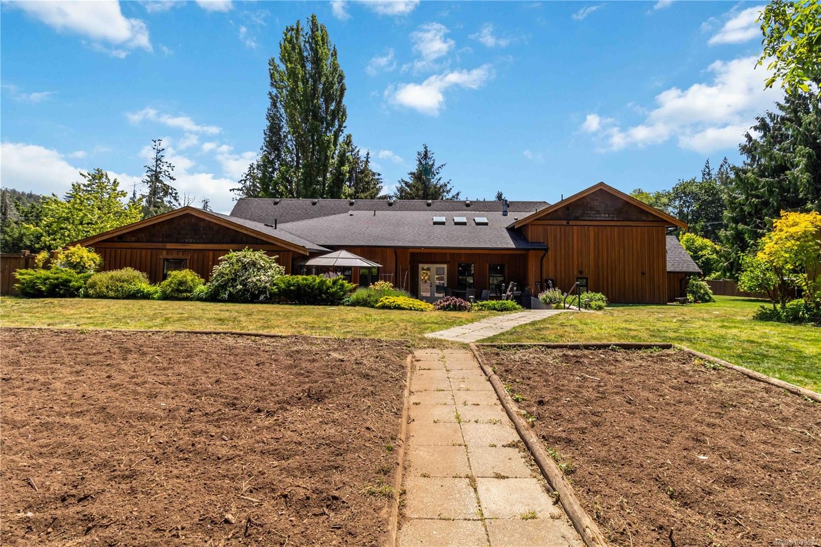 5480 Sooke Rd, Sooke, BC