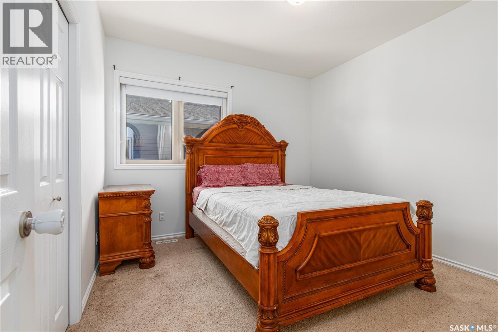 27 Belmont Crescent, Moose Jaw, SK