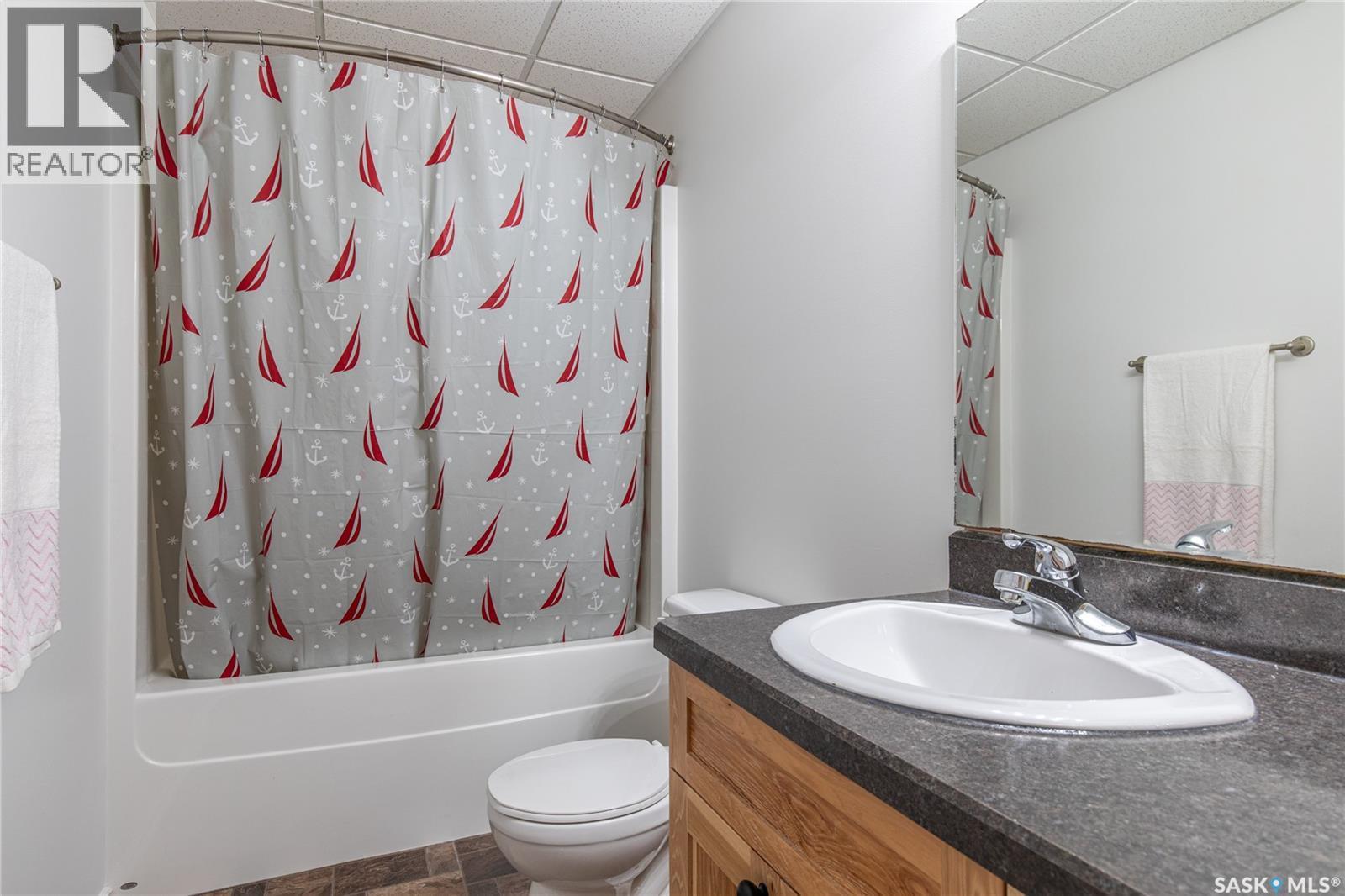27 Belmont Crescent, Moose Jaw, SK