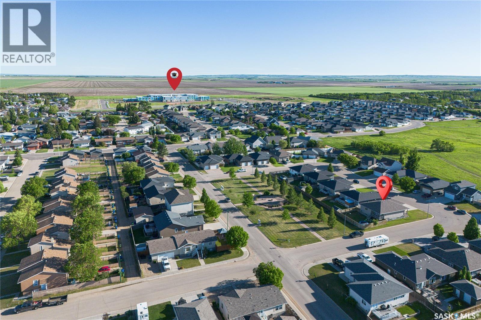 27 Belmont Crescent, Moose Jaw, SK