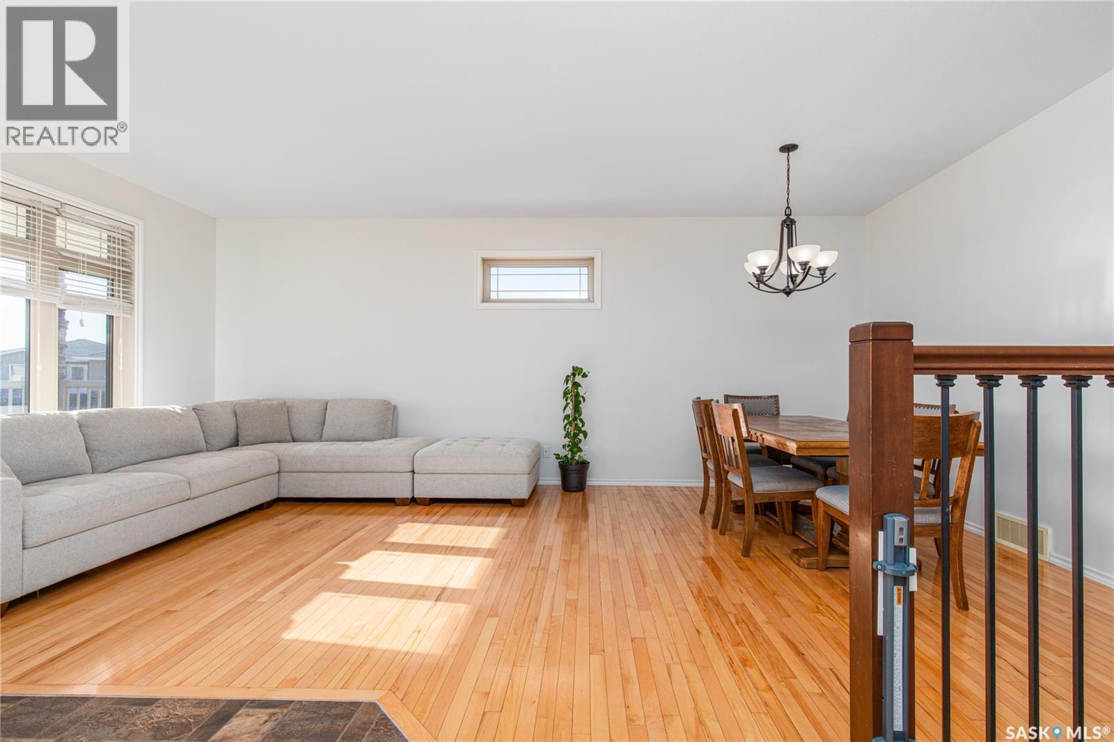 27 Belmont Crescent, Moose Jaw, SK