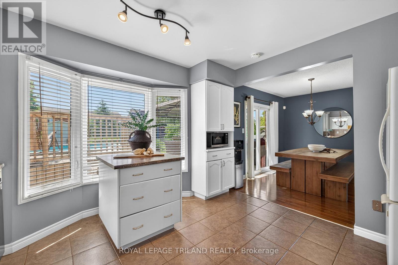 39 Hitch Crescent, St. Thomas, ON