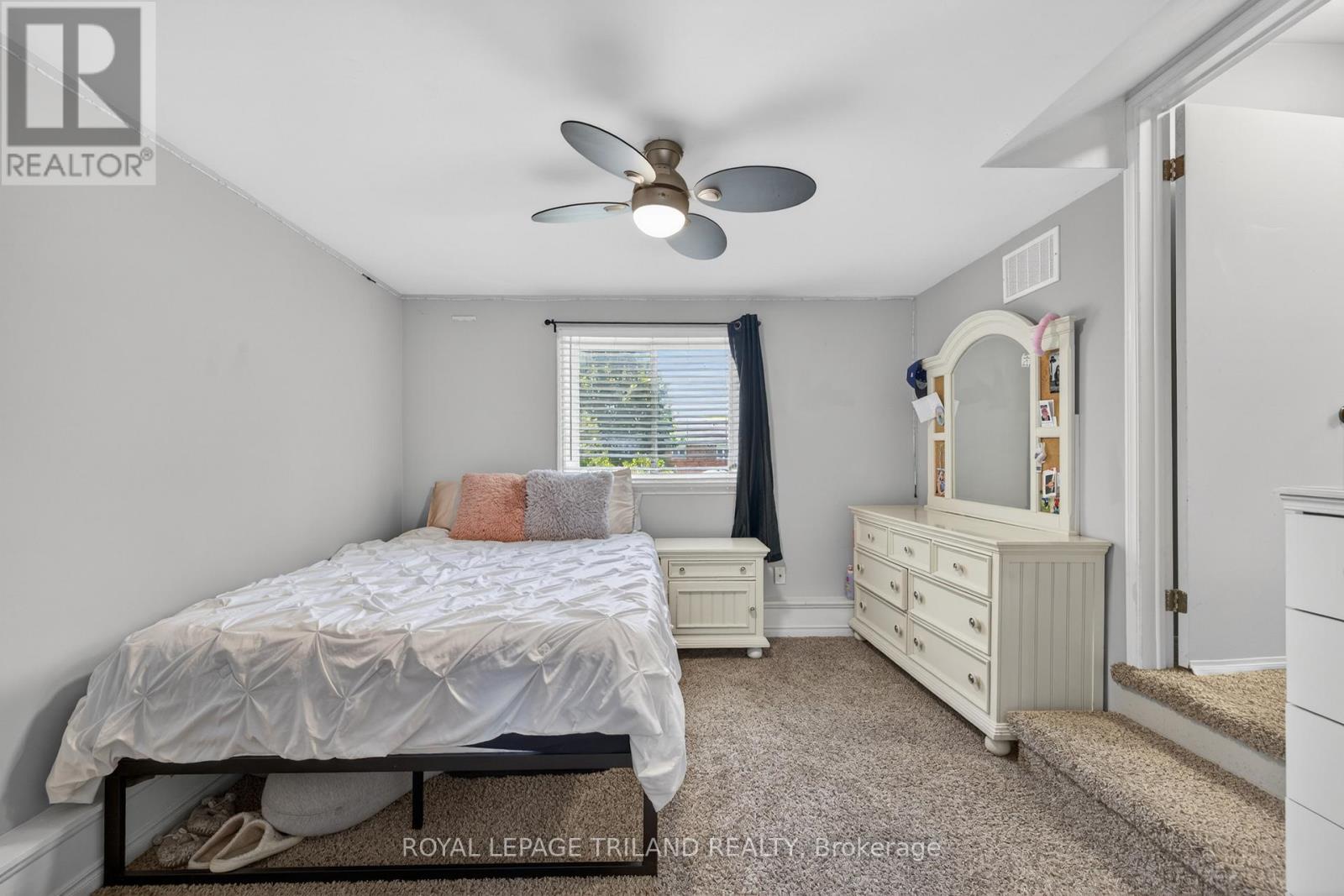 39 Hitch Crescent, St. Thomas, ON