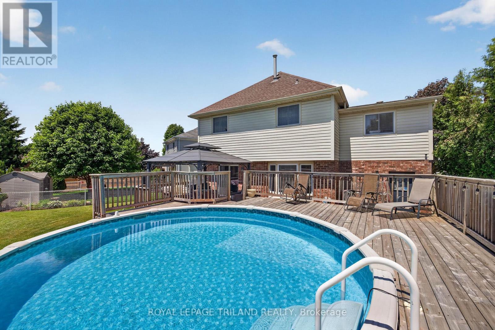 39 Hitch Crescent, St. Thomas, ON