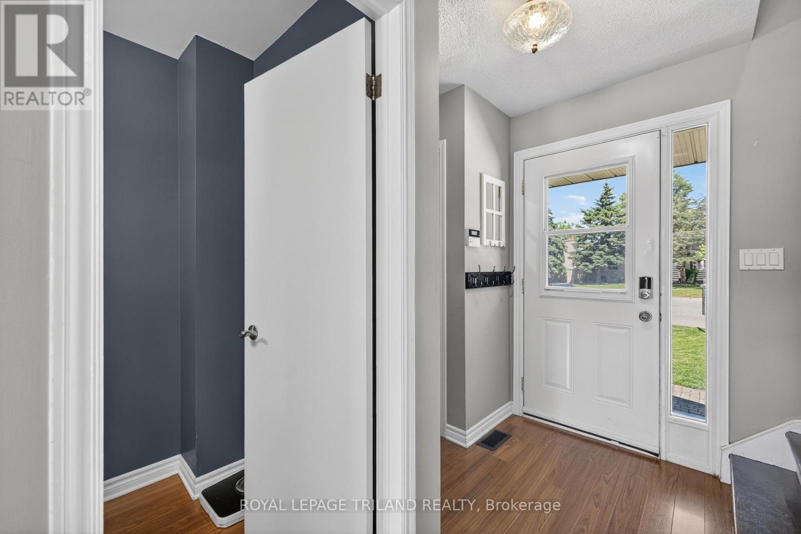 39 Hitch Crescent, St. Thomas, ON