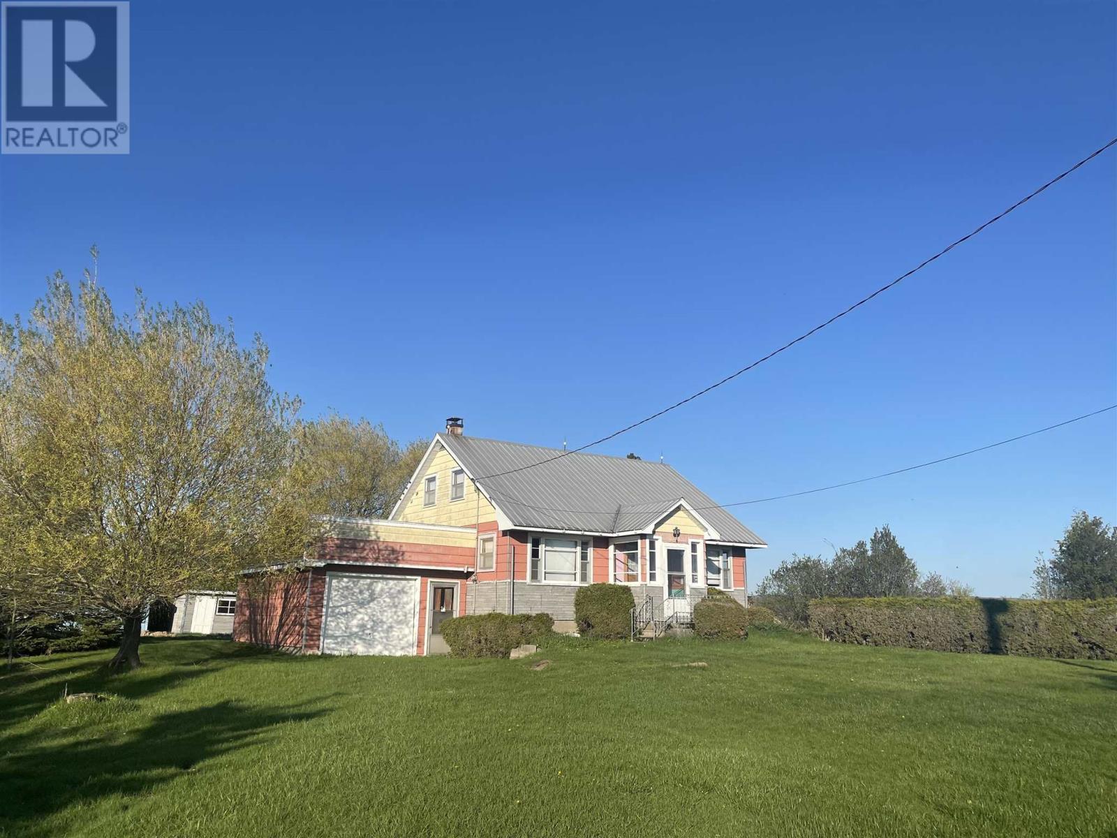 2280 Huron Line, Richards Landing, ON