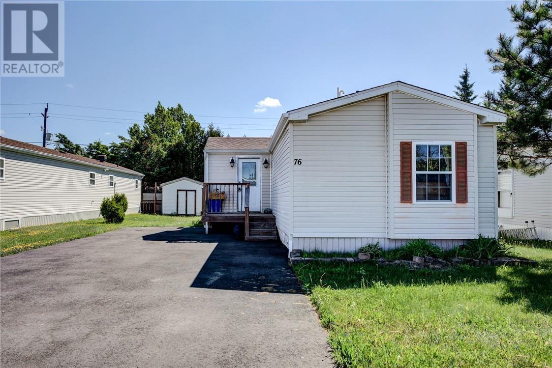 76 Corbin Avenue, Wahnapitae, ON