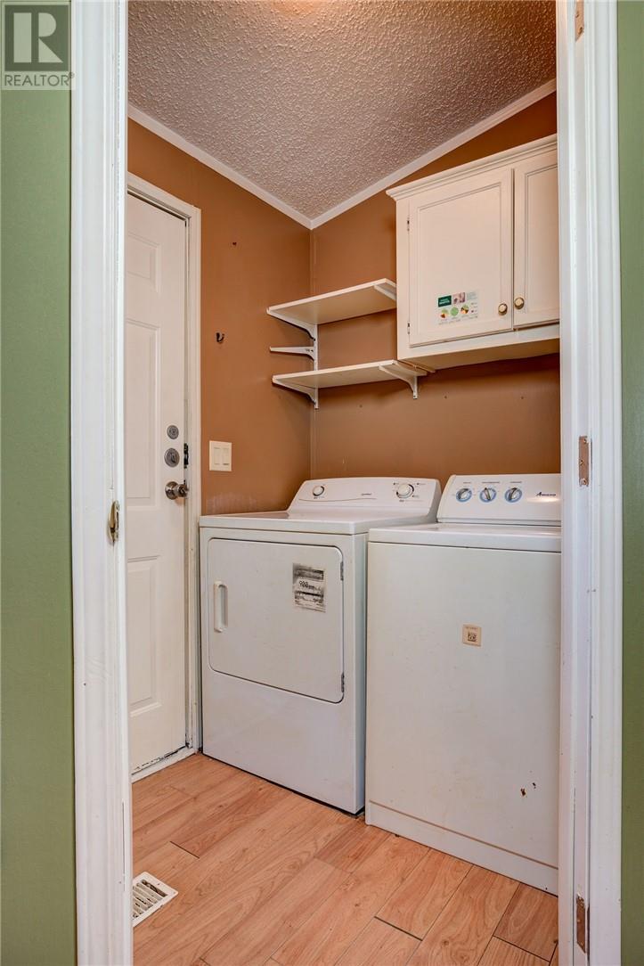 76 Corbin Avenue, Wahnapitae, ON